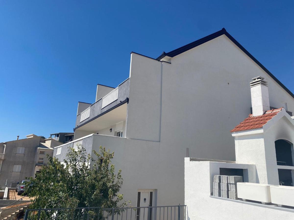 Apartment Stipic Оміш Екстер'єр фото